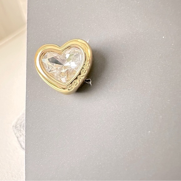 Coach Logo Crystal Heart Stud Gold Earrings New with Pouch - Picture 4 of 7